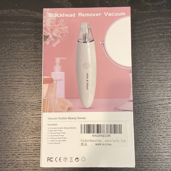 Blackhead Remover Vacuum - Picture 5 of 5